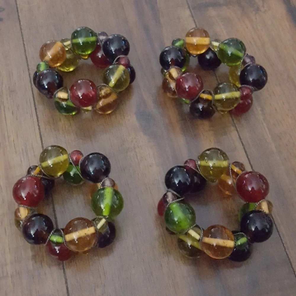 Vintage  - Set of 4 Colored Glass Napkin Rings‎